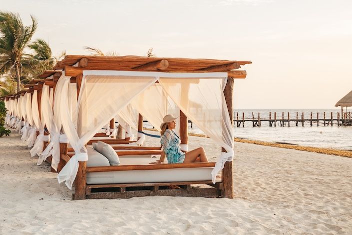 travel-agent-contest-win-3-night-stay-margaritaville-island-reserve-riviera-cancun-karisma-4.jpg