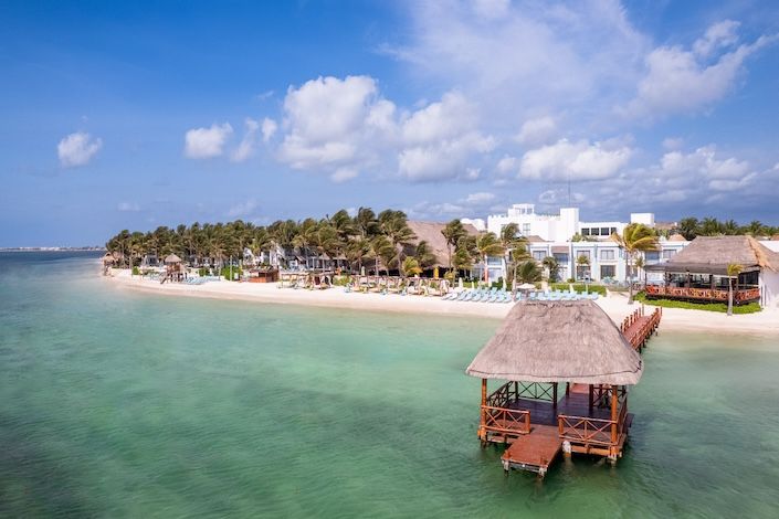 travel-agent-contest-win-3-night-stay-margaritaville-island-reserve-riviera-cancun-karisma-5.jpg
