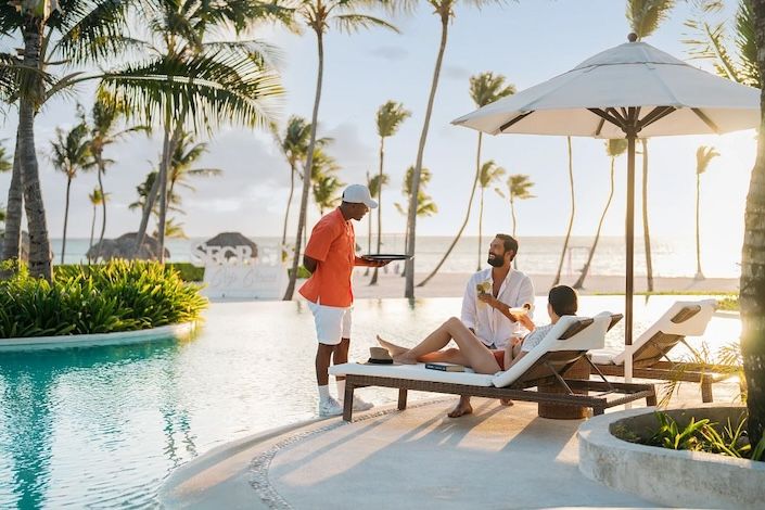 travel-agent-contest-win-stay-dreams-playa-esmeralda-resort-spa-inclusive-collection-6.jpg