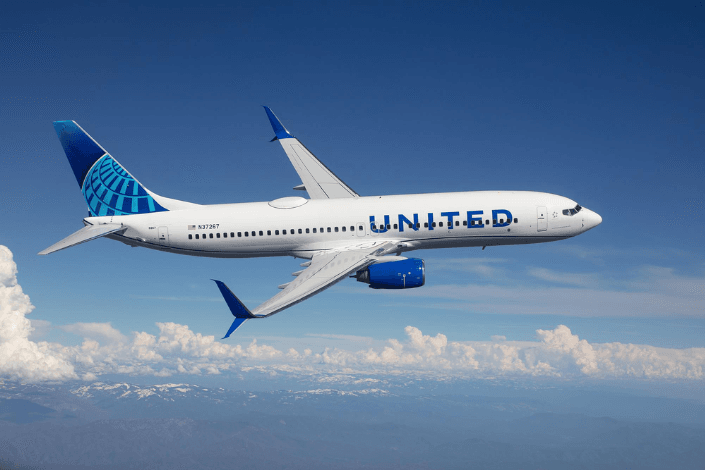 United applies to expand service between San Francisco and Washington National Airport