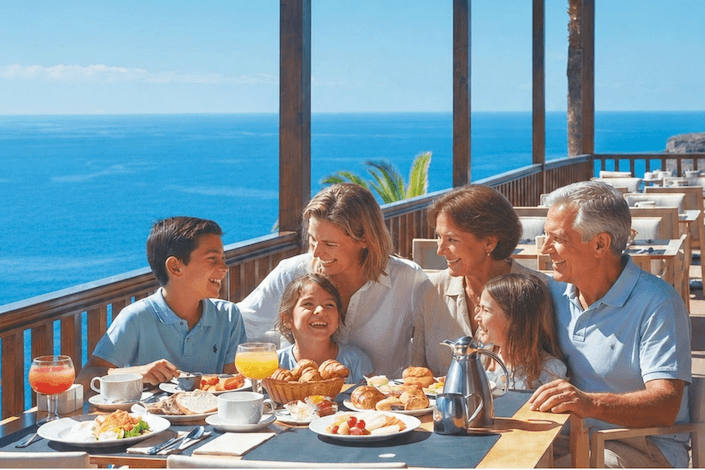 El destino perfecto para vender viajes multigeneracionales: Hotel Jardín Tecina