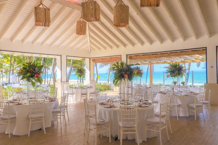 viva-resorts-by-wyndham-elevates-destination-weddings.jpg