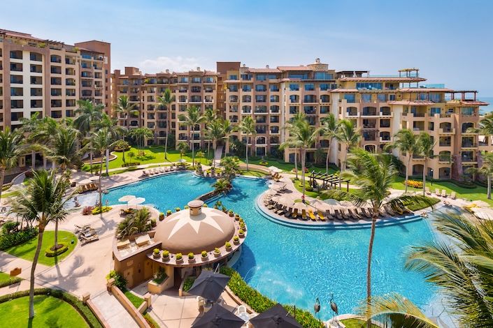 What is included in Villa La Estancia Riviera Nayarit's all-inclusive plan?