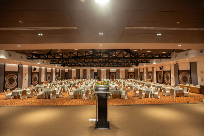 You don’t need a 5-star budget for a 5-star experience: What is the cost range for booking a meeting venue?
