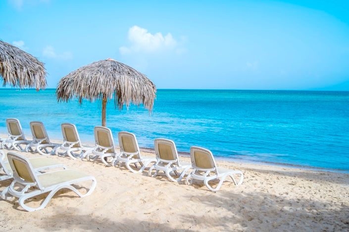 your-caribbean-getaway-coast-holguin-blue-diamond-resorts-2.jpg