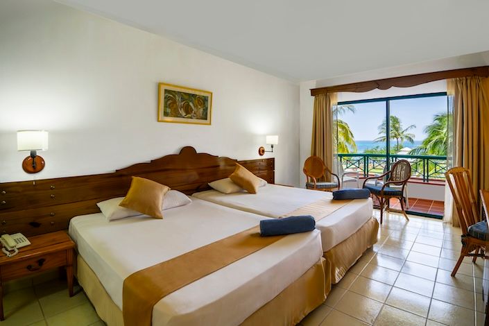 your-caribbean-getaway-coast-holguin-blue-diamond-resorts-7.jpg