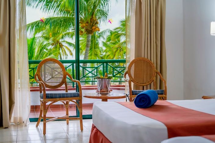 your-caribbean-getaway-coast-holguin-blue-diamond-resorts-8.jpg
